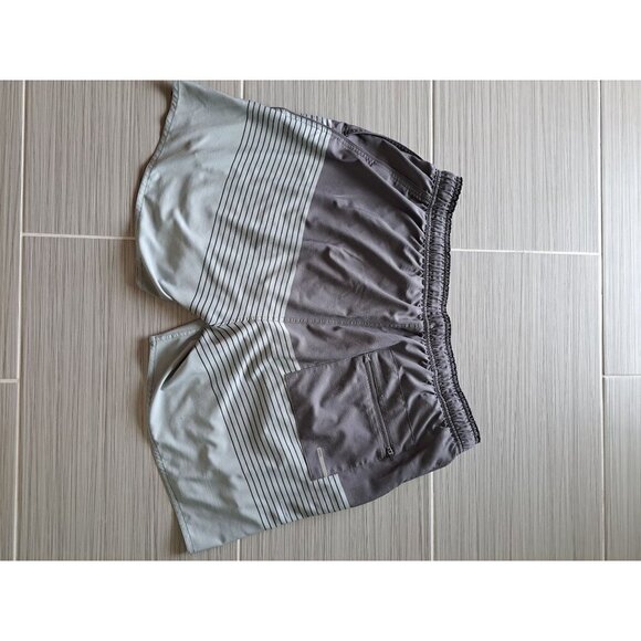 Vuori Trail Shorts Shale Neptune Stripe Mens Drawstring Pockets Gray Stripe XXL - Picture 7 of 12